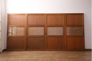 組子入り帯戸4枚をリペア&カスタム!設置場所に合わせてリサイズ。戸車を取り付け。帯部分のガラスをクリアガラスに変更。(引き戸、建具)