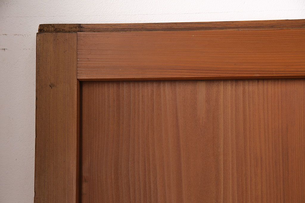 組子入り帯戸4枚をリペア&カスタム!設置場所に合わせてリサイズ。戸車を取り付け。帯部分のガラスをクリアガラスに変更。(引き戸、建具)