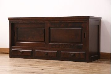 北海道民芸家具のサイドボードをリペア&カスタム!天板の補強。当店商品を参考に着色し仕上げ。(収納棚、戸棚、ローボード)