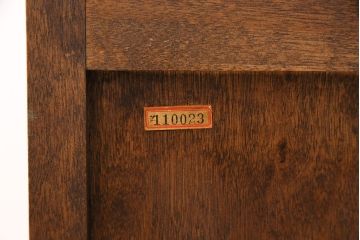 北海道民芸家具のサイドボードをリペア&カスタム!天板の補強。当店商品を参考に着色し仕上げ。(収納棚、戸棚、ローボード)