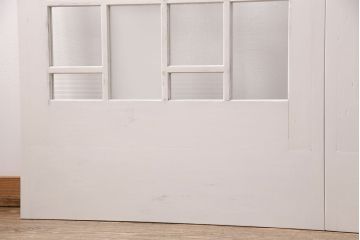 1960年頃のペイントガラス戸2枚をリペア&カスタム!設置場所に合わせてリサイズ。平型戸車を取り付け。(引き戸、建具)