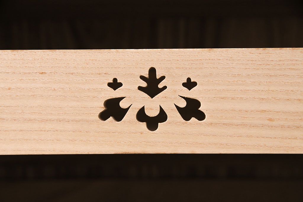 国産の桐箪笥をリペア&カスタム!高品質リペアを施し、当店商品を参考に着色し仕上げ。(衣装箪笥、和タンス、着物箪笥、桐たんす)