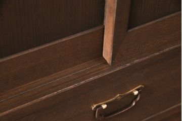 国産の桐箪笥をリペア&カスタム!高品質リペアを施し、当店商品を参考に着色し仕上げ。(衣装箪笥、和タンス、着物箪笥、桐たんす)