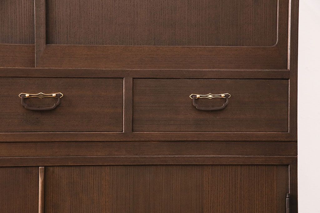 国産の桐箪笥をリペア&カスタム!高品質リペアを施し、当店商品を参考に着色し仕上げ。(衣装箪笥、和タンス、着物箪笥、桐たんす)