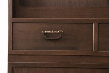 国産の桐箪笥をリペア&カスタム!高品質リペアを施し、当店商品を参考に着色し仕上げ。(衣装箪笥、和タンス、着物箪笥、桐たんす)