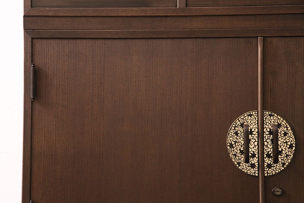 国産の桐箪笥をリペア&カスタム!高品質リペアを施し、当店商品を参考に着色し仕上げ。(衣装箪笥、和タンス、着物箪笥、桐たんす)