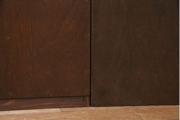 マス目棚3点をリペア&カスタム!。、3点の高さを揃えるため、左右のマス目棚は脚をカット、中央のマス目棚は土台を新たに製作。(収納棚、下駄箱、戸棚)