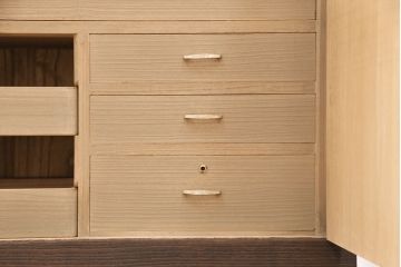 総桐箪笥をリペア&カスタム!房を取り付け、茶色で着色し仕上げ。(和タンス、収納箪笥、衣装箪笥、着物箪笥、桐たんす)