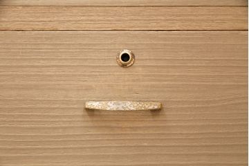 総桐箪笥をリペア&カスタム!房を取り付け、茶色で着色し仕上げ。(和タンス、収納箪笥、衣装箪笥、着物箪笥、桐たんす)