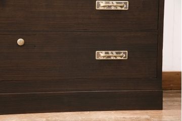 総桐箪笥をリペア&カスタム!房を取り付け、茶色で着色し仕上げ。(和タンス、収納箪笥、衣装箪笥、着物箪笥、桐たんす)