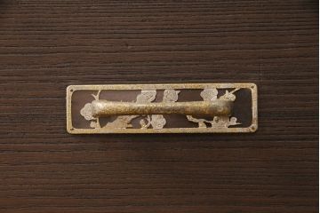 総桐箪笥をリペア&カスタム!房を取り付け、茶色で着色し仕上げ。(和タンス、収納箪笥、衣装箪笥、着物箪笥、桐たんす)