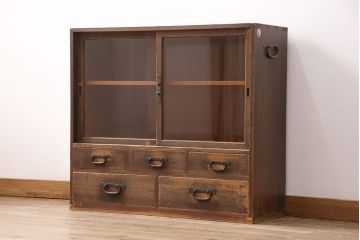 明治大正期の戸棚の見た目を変えずに綺麗にリペア!天板の補強。(収納棚、サイドボード、キャビネット)