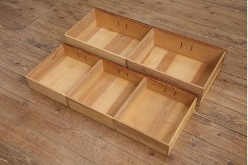 明治大正期の戸棚の見た目を変えずに綺麗にリペア!天板の補強。(収納棚、サイドボード、キャビネット)