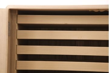 加茂総桐箪笥の見た目を変えずに綺麗にリペア!高品質リペアを施し、木地色仕上げ。(総桐たんす、衣装箪笥、着物箪笥、和タンス)