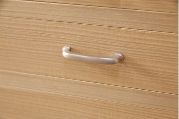 加茂総桐箪笥の見た目を変えずに綺麗にリペア!高品質リペアを施し、木地色仕上げ。(総桐たんす、衣装箪笥、着物箪笥、和タンス)