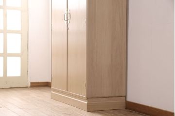 加茂総桐箪笥の見た目を変えずに綺麗にリペア!高品質リペアを施し、木地色仕上げ。(総桐たんす、衣装箪笥、着物箪笥、和タンス)