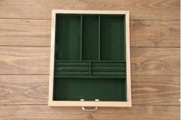 加茂総桐箪笥の見た目を変えずに綺麗にリペア!高品質リペアを施し、木地色仕上げ。(総桐たんす、衣装箪笥、着物箪笥、和タンス)