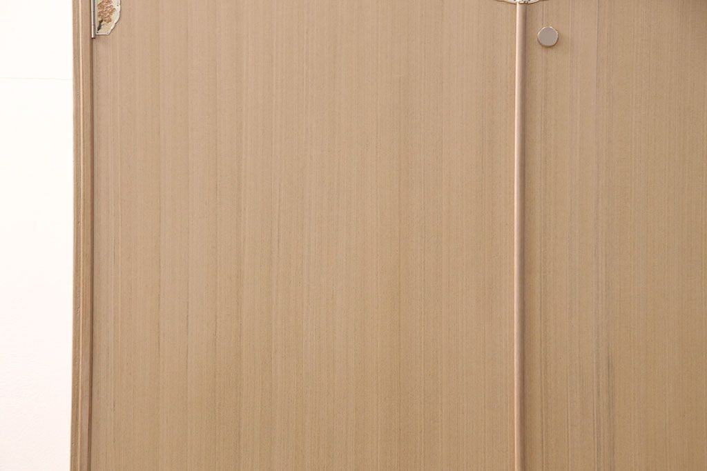 加茂総桐箪笥の見た目を変えずに綺麗にリペア!高品質リペアを施し、木地色仕上げ。(総桐たんす、衣装箪笥、着物箪笥、和タンス)