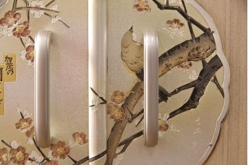 加茂総桐箪笥の見た目を変えずに綺麗にリペア!高品質リペアを施し、木地色仕上げ。(総桐たんす、衣装箪笥、着物箪笥、和タンス)