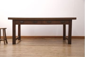 引き出し付きの作業台をリペア&カスタム!脚の貫の取り外し。傷の補修・着色。ワックス仕上げ。(ダイニングテーブル)