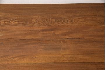 引き出し付きの作業台をリペア&カスタム!脚の貫の取り外し。傷の補修・着色。ワックス仕上げ。(ダイニングテーブル)