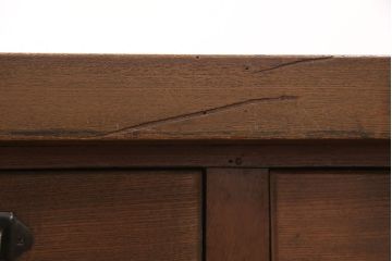 引き出し付きの作業台をリペア&カスタム!脚の貫の取り外し。傷の補修・着色。ワックス仕上げ。(ダイニングテーブル)