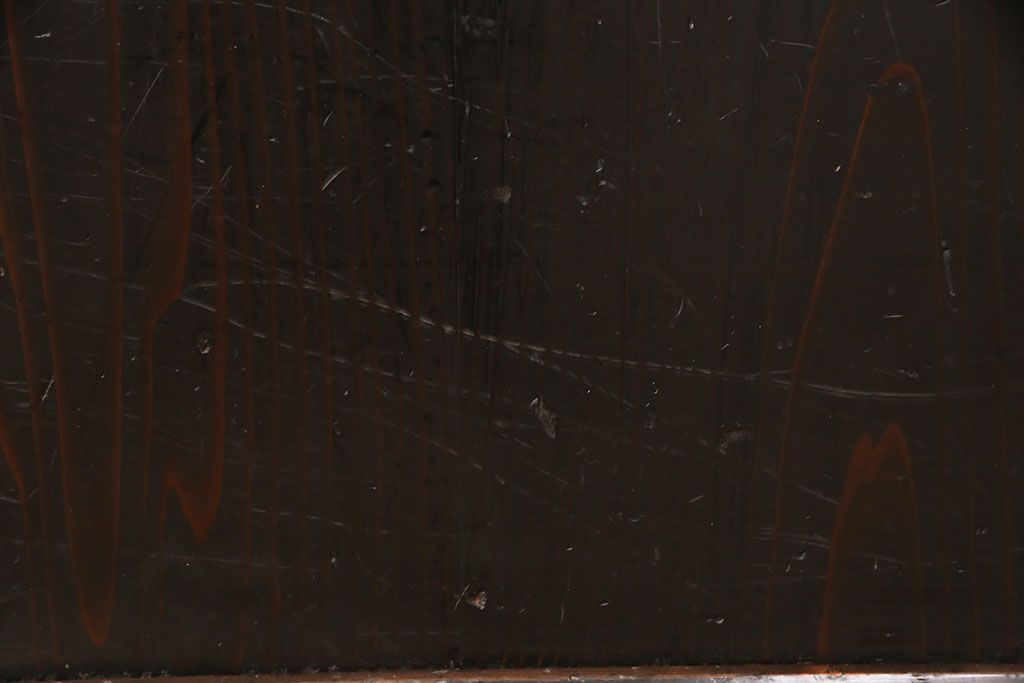 明治期の帯戸をリペア&カスタム!設置場所に合わせてリサイズし、吊り戸仕様に加工。濃い茶色で着色し仕上げ。(引き戸、建具)