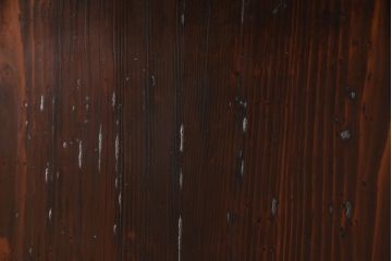 明治期の板戸4枚をリペア&カスタム!それぞれ設置場所に合わせてリサイズ。平型戸車、引き手を取り付け。(引き戸、建具)