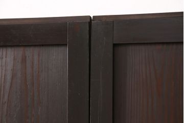 明治期の板戸4枚をリペア&カスタム!それぞれ設置場所に合わせてリサイズ。平型戸車、引き手を取り付け。(引き戸、建具)