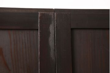 明治期の板戸4枚をリペア&カスタム!それぞれ設置場所に合わせてリサイズ。平型戸車、引き手を取り付け。(引き戸、建具)