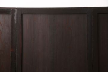 明治期の板戸4枚をリペア&カスタム!それぞれ設置場所に合わせてリサイズ。平型戸車、引き手を取り付け。(引き戸、建具)