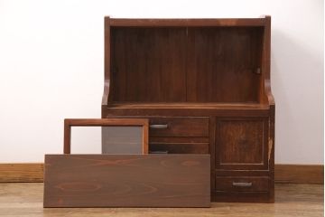 キャビネットをリペア&カスタム!上段扉内に取り外し可能な棚板を設置。(収納棚、戸棚)