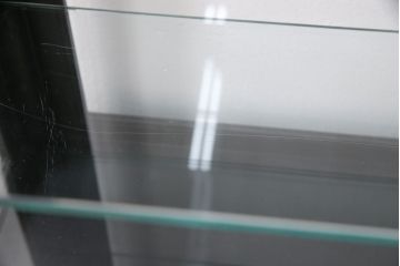 ケビントをリペア&カスタム!艶消しブラックでペイント仕上げ。(デンタルケース、デンタルキャビネット、ガラスケース、ショーケース、飾り棚)
