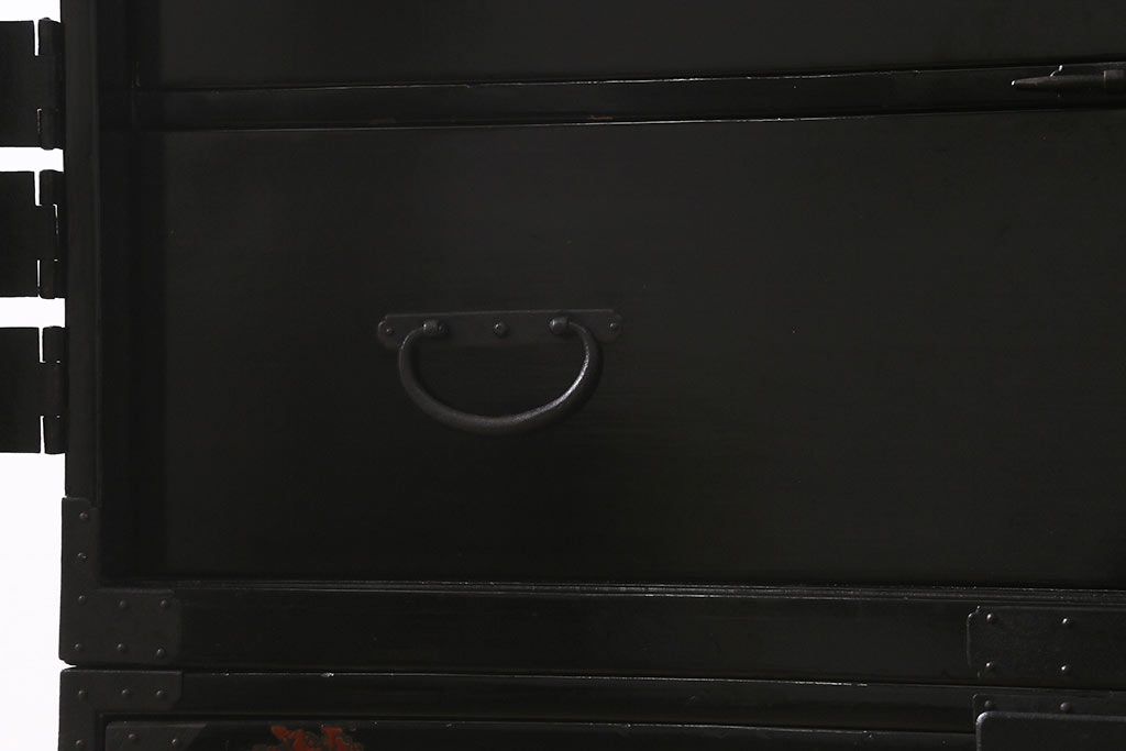 漆絵が施された明治大正期の重ね箪笥の見た目を変えずに綺麗にリペア!カシュー塗装仕上げ。(アート家具、アート箪笥、収納箪笥、時代箪笥、向日葵、ひまわり)