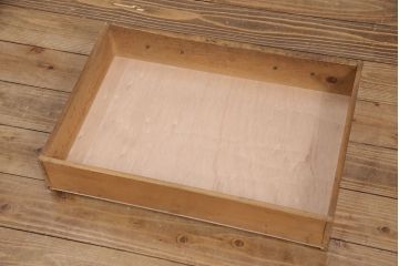 縦型パンケースをリペア&カスタム!下段扉・棚板は上段と同デザインで新たに製作。欠損した取っ手と上下段それぞれにLED照明の取り付け。(ガラスケース、ショーケース、陳列棚)