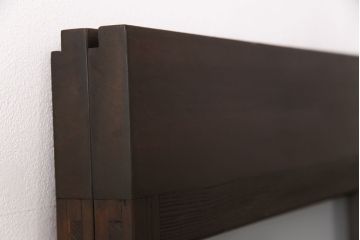 ガラス戸2枚をリペア&カスタム!設置場所に合わせてリサイズ。戸車、引き手を取り付け。ガラスを星ガラス・すりガラス・ダイヤガラス・モールガラスに変更。当店商品を参考に着色し仕上げ。(引き戸、建具)