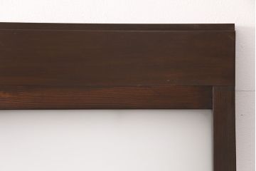 ガラス戸2枚をリペア&カスタム!設置場所に合わせてリサイズ。戸車、引き手を取り付け。ガラスを星ガラス・すりガラス・ダイヤガラス・モールガラスに変更。当店商品を参考に着色し仕上げ。(引き戸、建具)