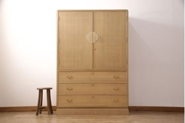 加茂総桐箪笥の見た目を変えずに綺麗にリペア!高品質リペアを施し、木地色仕上げ。(総桐たんす、衣装箪笥、着物箪笥、和タンス)