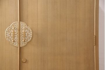 加茂総桐箪笥の見た目を変えずに綺麗にリペア!高品質リペアを施し、木地色仕上げ。(総桐たんす、衣装箪笥、着物箪笥、和タンス)