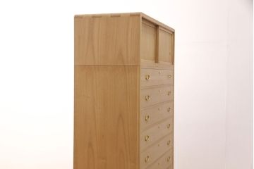 桐箪笥の見た目を変えずに綺麗にリペア!木地色・蜜蝋ワックス仕上げ。(収納箪笥、整理箪笥、衣装箪笥、和タンス、桐たんす)