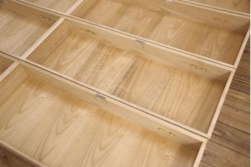 桐箪笥の見た目を変えずに綺麗にリペア!木地色・蜜蝋ワックス仕上げ。(収納箪笥、整理箪笥、衣装箪笥、和タンス、桐たんす)