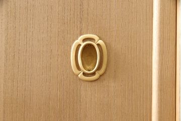 桐箪笥の見た目を変えずに綺麗にリペア!木地色・蜜蝋ワックス仕上げ。(収納箪笥、整理箪笥、衣装箪笥、和タンス、桐たんす)