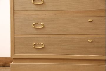 桐箪笥の見た目を変えずに綺麗にリペア!木地色・蜜蝋ワックス仕上げ。(収納箪笥、整理箪笥、衣装箪笥、和タンス、桐たんす)