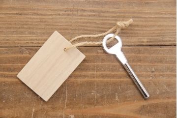 桐箪笥の見た目を変えずに綺麗にリペア!木地色・蜜蝋ワックス仕上げ。(収納箪笥、整理箪笥、衣装箪笥、和タンス、桐たんす)