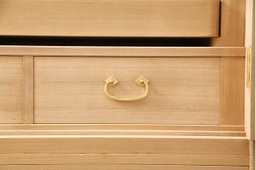 桐箪笥の見た目を変えずに綺麗にリペア!木地色・蜜蝋ワックス仕上げ。(収納箪笥、整理箪笥、衣装箪笥、和タンス、着物箪笥、桐たんす)