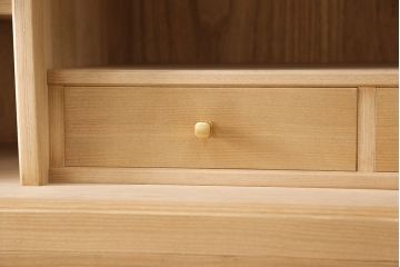 桐箪笥の見た目を変えずに綺麗にリペア!木地色・蜜蝋ワックス仕上げ。(収納箪笥、整理箪笥、衣装箪笥、和タンス、着物箪笥、桐たんす)