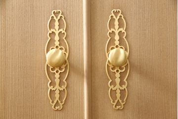 桐箪笥の見た目を変えずに綺麗にリペア!木地色・蜜蝋ワックス仕上げ。(収納箪笥、整理箪笥、衣装箪笥、和タンス、着物箪笥、桐たんす)