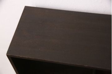 本箱をリペア&カスタム!斜め角の脚を取り付け。前面を天板の色味に合わせてペイント。(収納棚、戸棚、キャビネット)