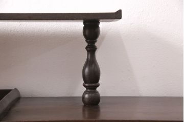 本箱をリペア&カスタム!斜め角の脚を取り付け。前面を天板の色味に合わせてペイント。(収納棚、戸棚、キャビネット)