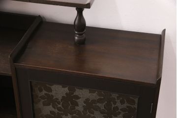 本箱をリペア&カスタム!斜め角の脚を取り付け。前面を天板の色味に合わせてペイント。(収納棚、戸棚、キャビネット)